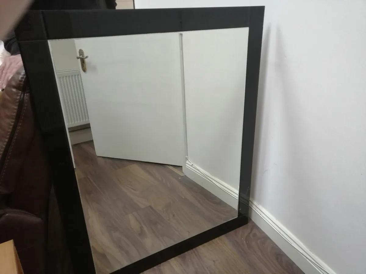 Well mirror, Dimplex dehumidifier - Image 1