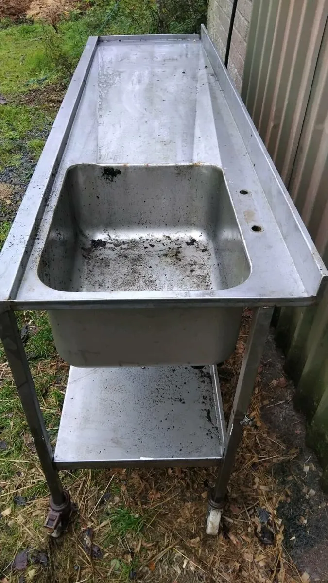 Table also sink - Image 3