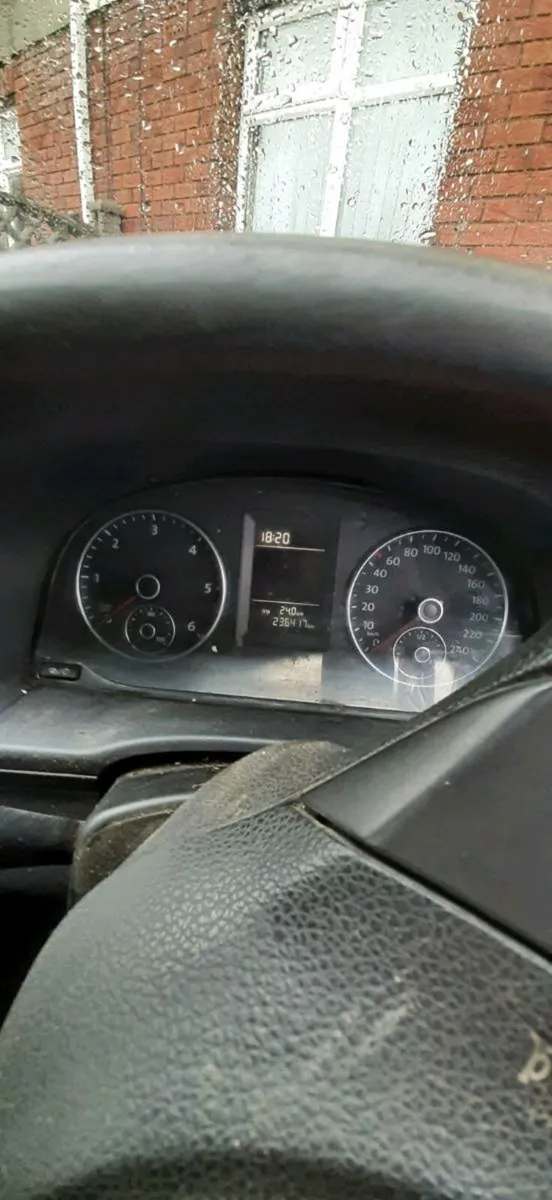 2014 Volkswagen   Caddy 1.6 diesel - Image 2