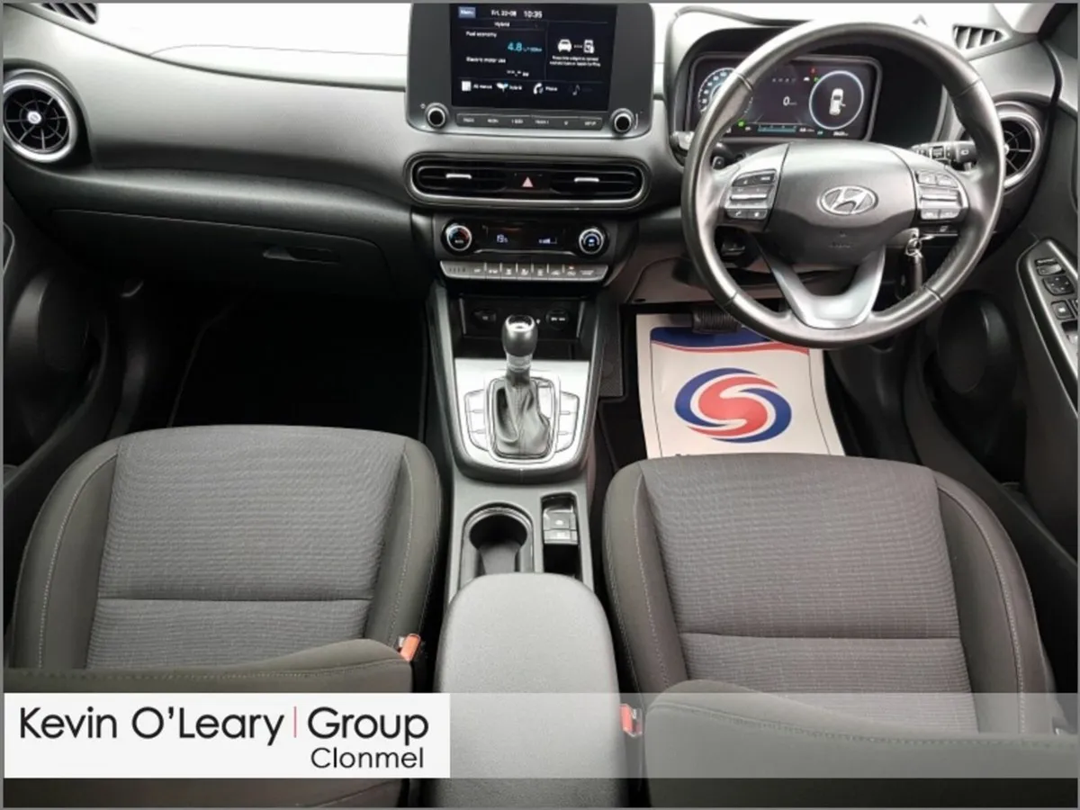 Hyundai KONA 1.6 HYBRID Executive Auto - Image 2