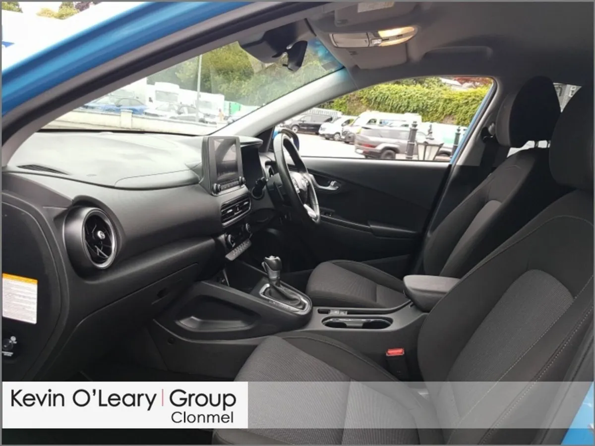 Hyundai KONA 1.6 HYBRID Executive Auto - Image 4