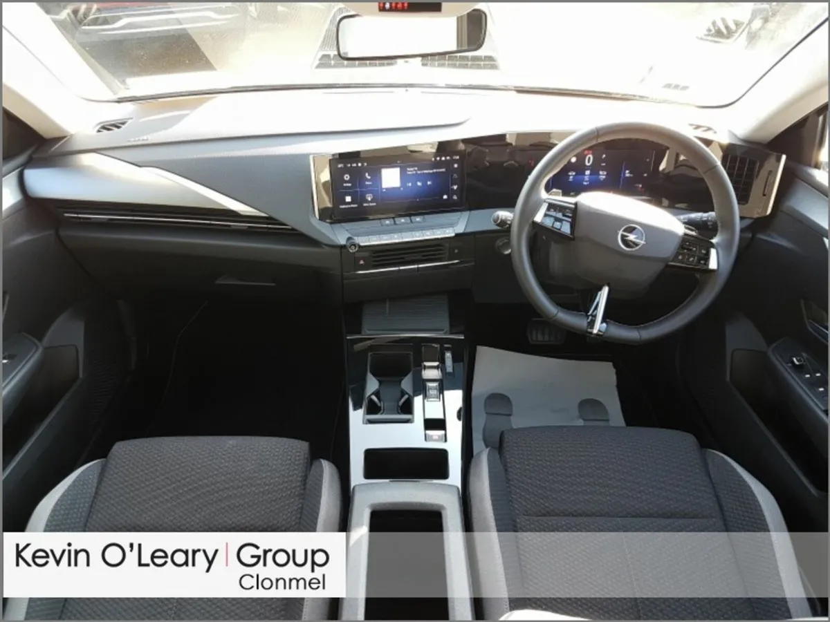 Opel Astra SC 1.5 Turbo D 130PS 8 Speed Auto - Image 3