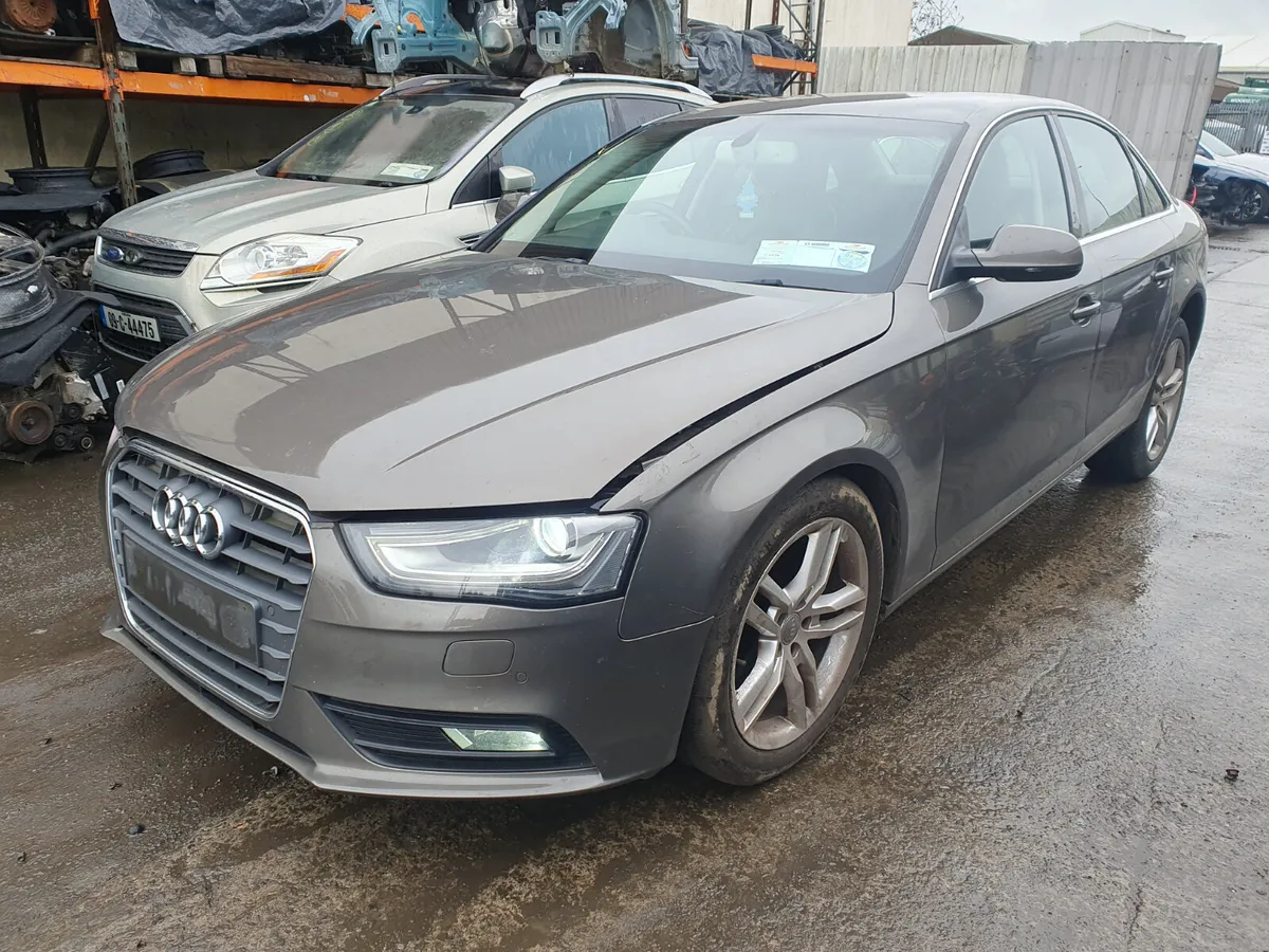 14 AUDI A4  2.0 TDI QUATTRO FOR BREAKING - Image 2