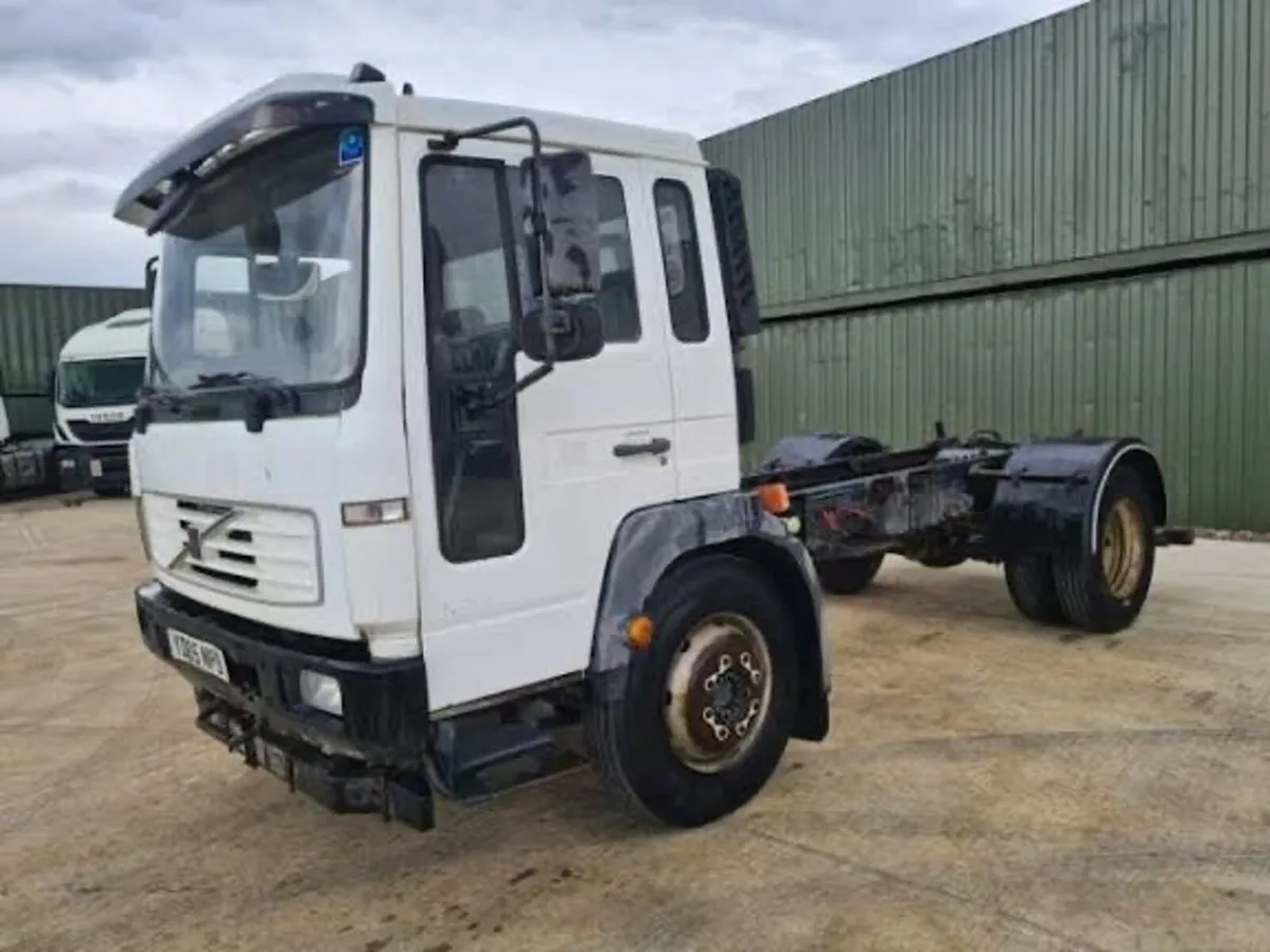 Volvo fl6 Ardee to Roscommon 0873994388