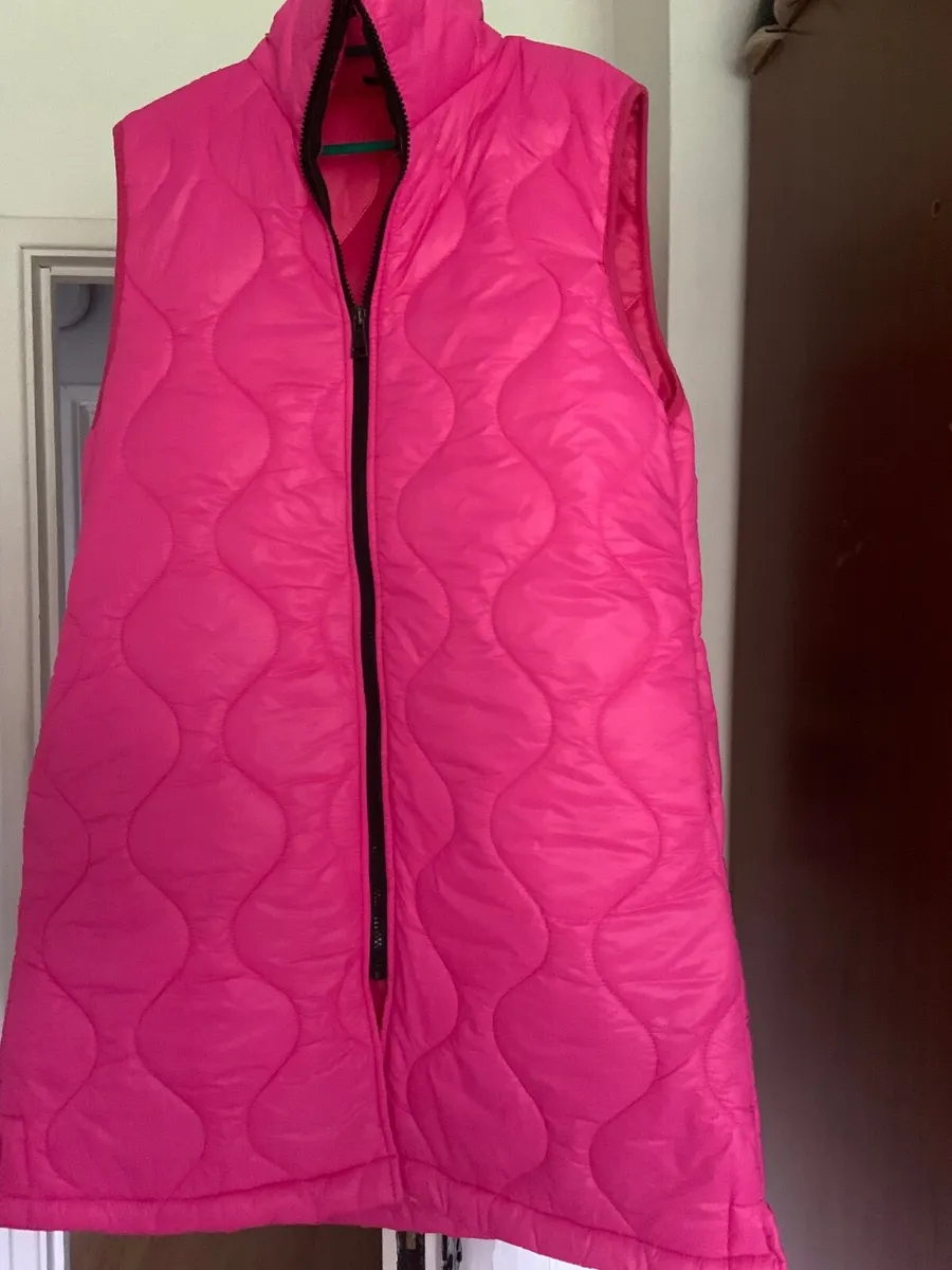 Pink sleeveless gilet/New  Look Soft Faux coat - Image 1