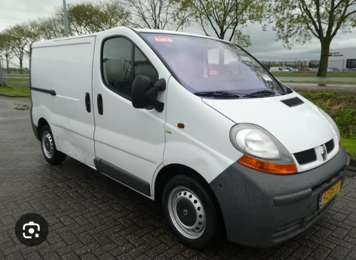 I buy all.... traffic, vivaro, and primastar vans - Image 3