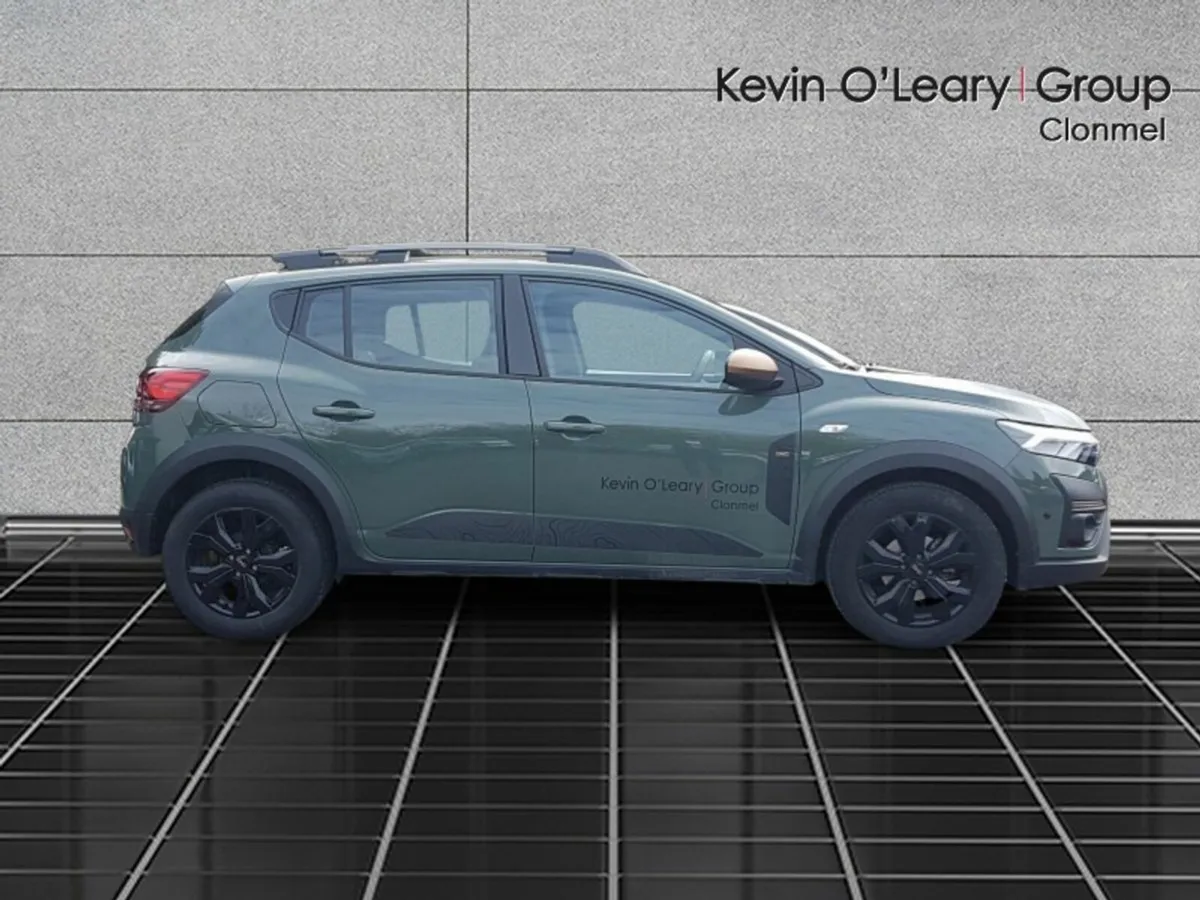 Dacia Sandero Stepway TCe 90 STEPWAY Extreme - Image 4