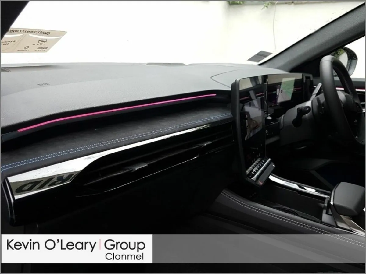 Renault Rafale E-TECH Hybrid 200 Auto esprit Alpin - Image 2