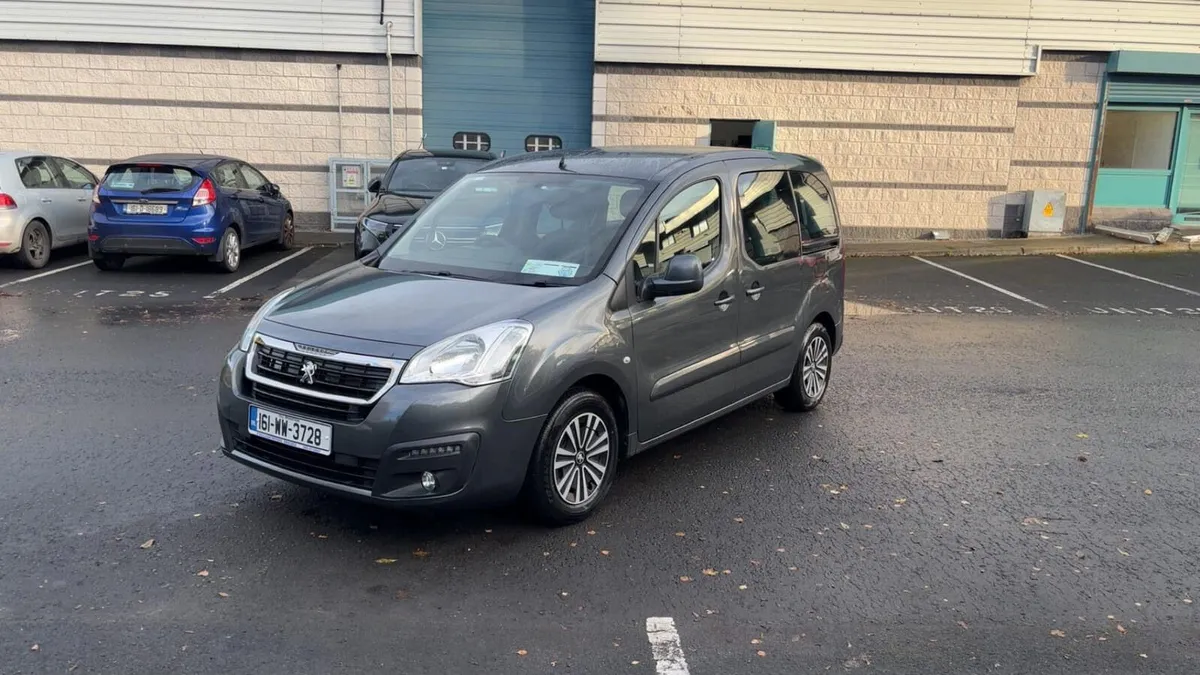 PEUGEOT PARTNER / 2016 / 1.6 DIESEL / AUTO / WAV - Image 1