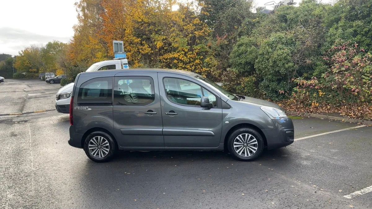 PEUGEOT PARTNER / 2016 / 1.6 DIESEL / AUTO / WAV - Image 3