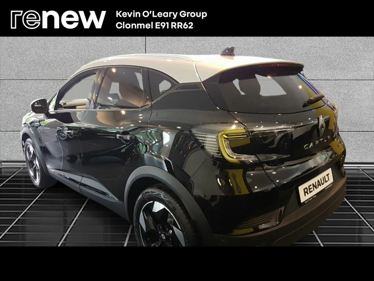 Renault Captur E-TECH Hybrid 145 Auto Techno - Image 3