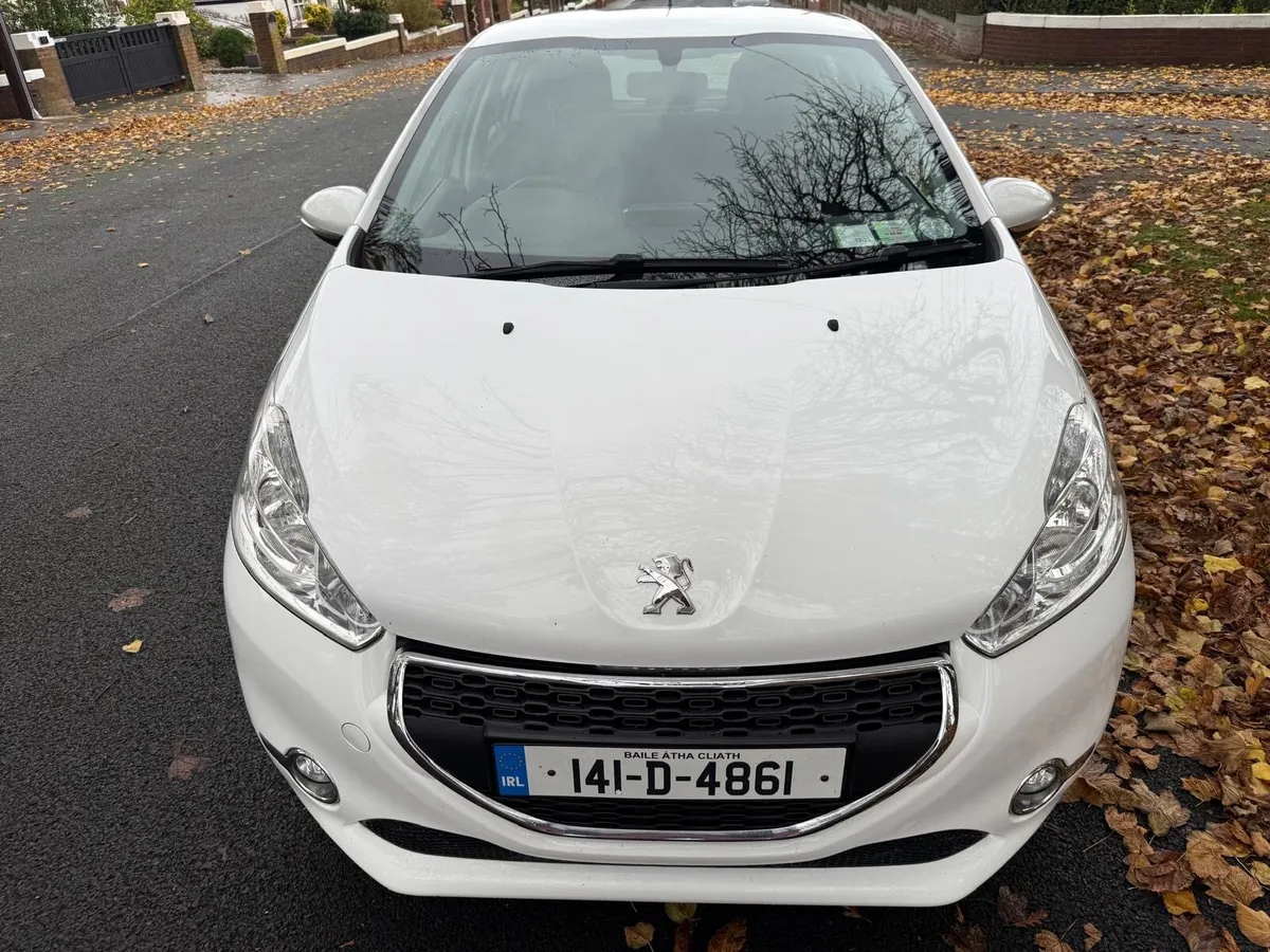 Peugeot 208 1.4 Diesel Active - Image 2