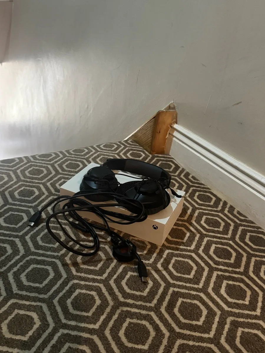 Xbox Series S *With Headset* - Image 1