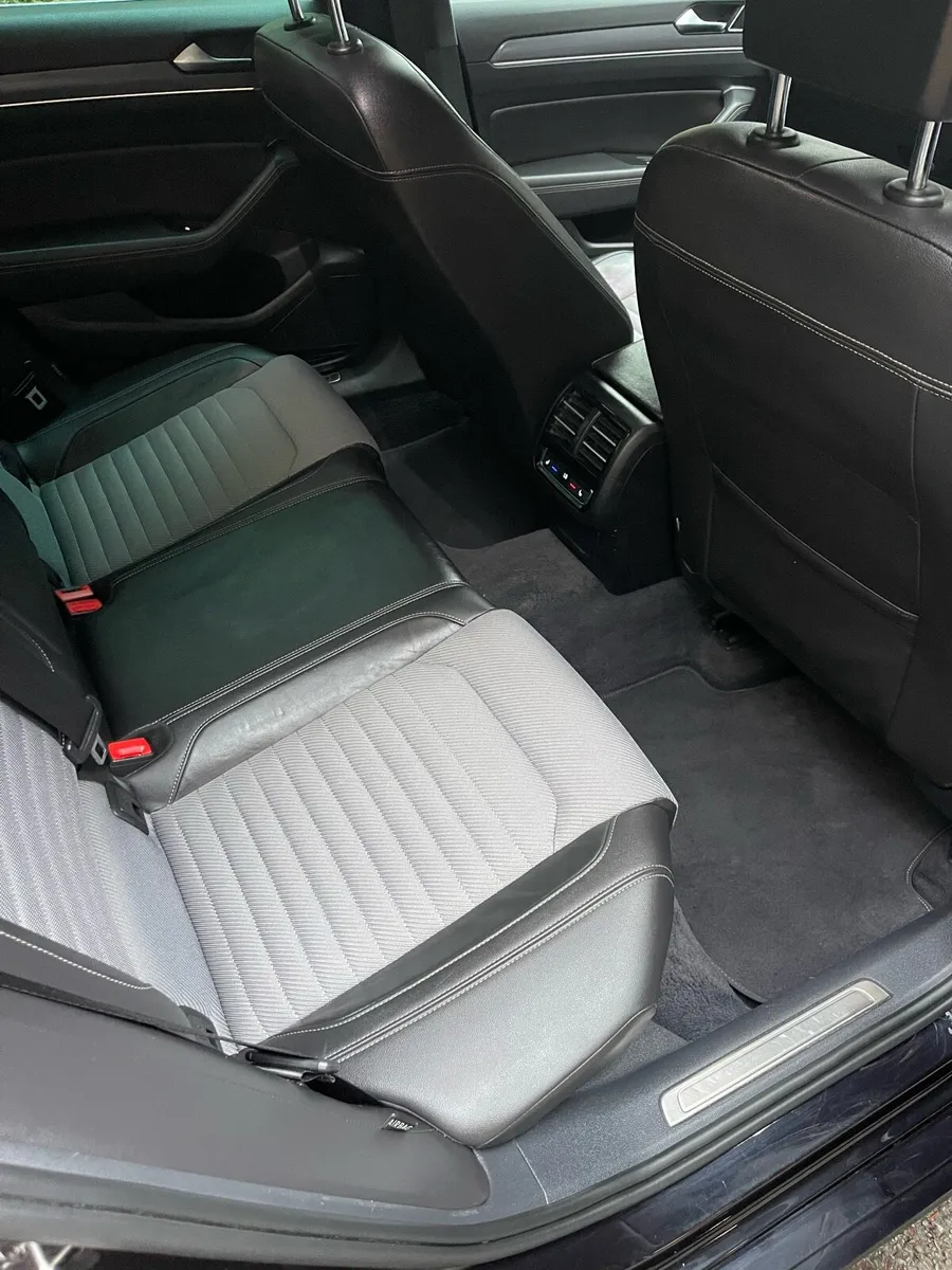 2016 Volkswagen Passat R Line Immaculate - Image 3