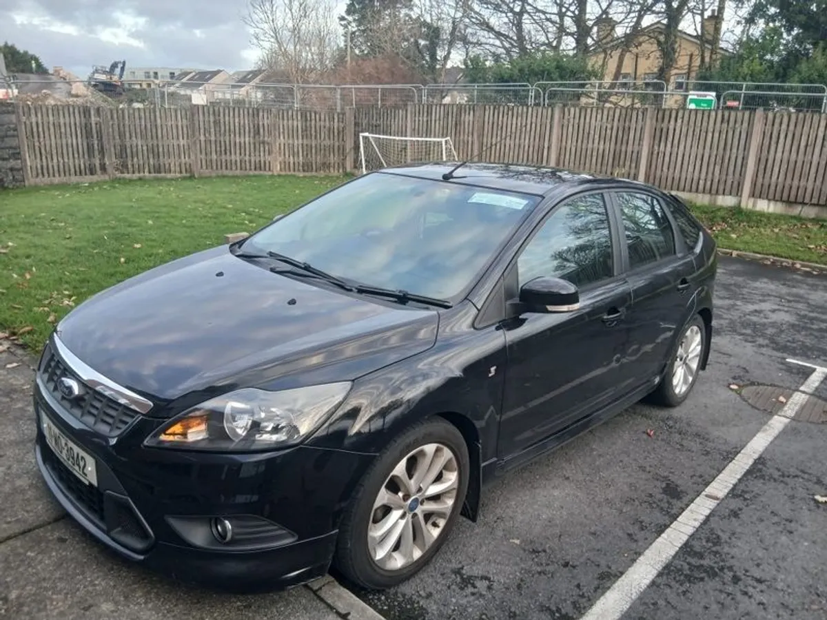 2011 Ford Focus - Image 1