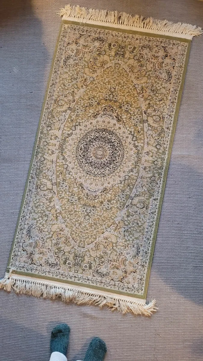 Kasak patterned rug - Image 2