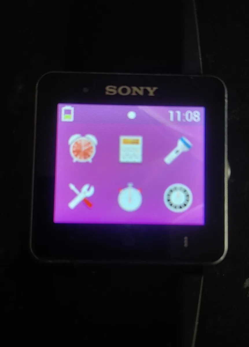sony watch - Image 2