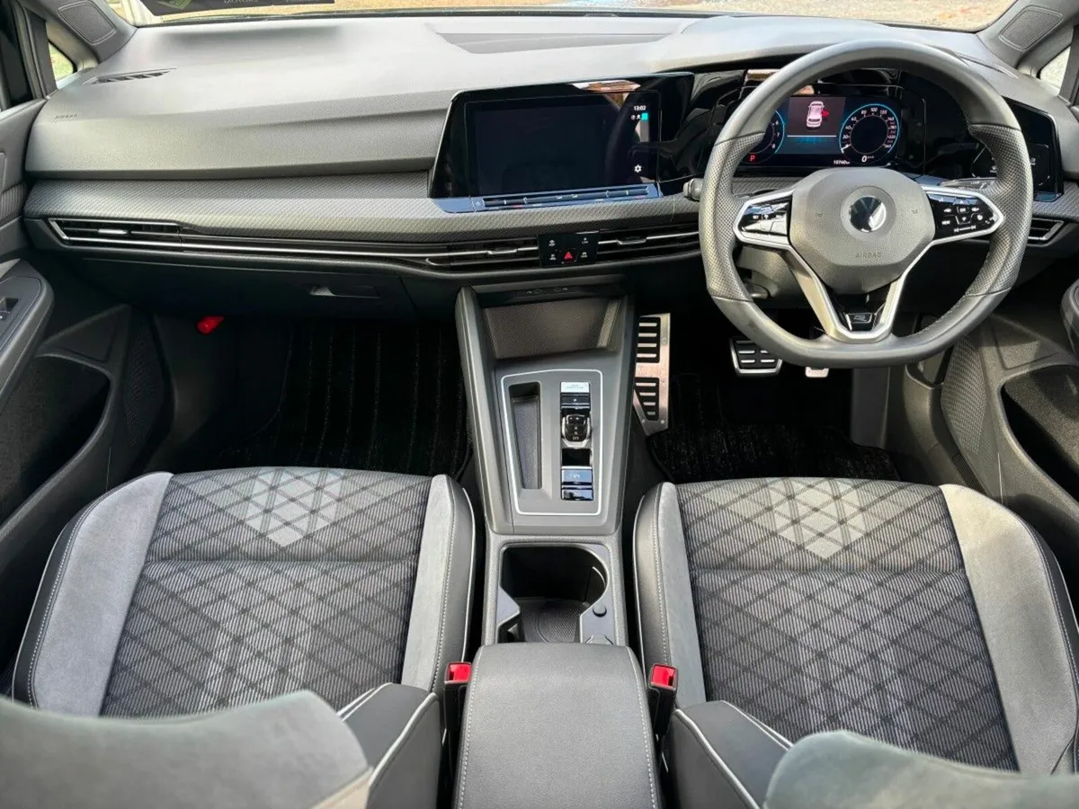Volkswagen Golf R-LINE 1.5 MK8 PETROL MHEV AUTO - Image 2