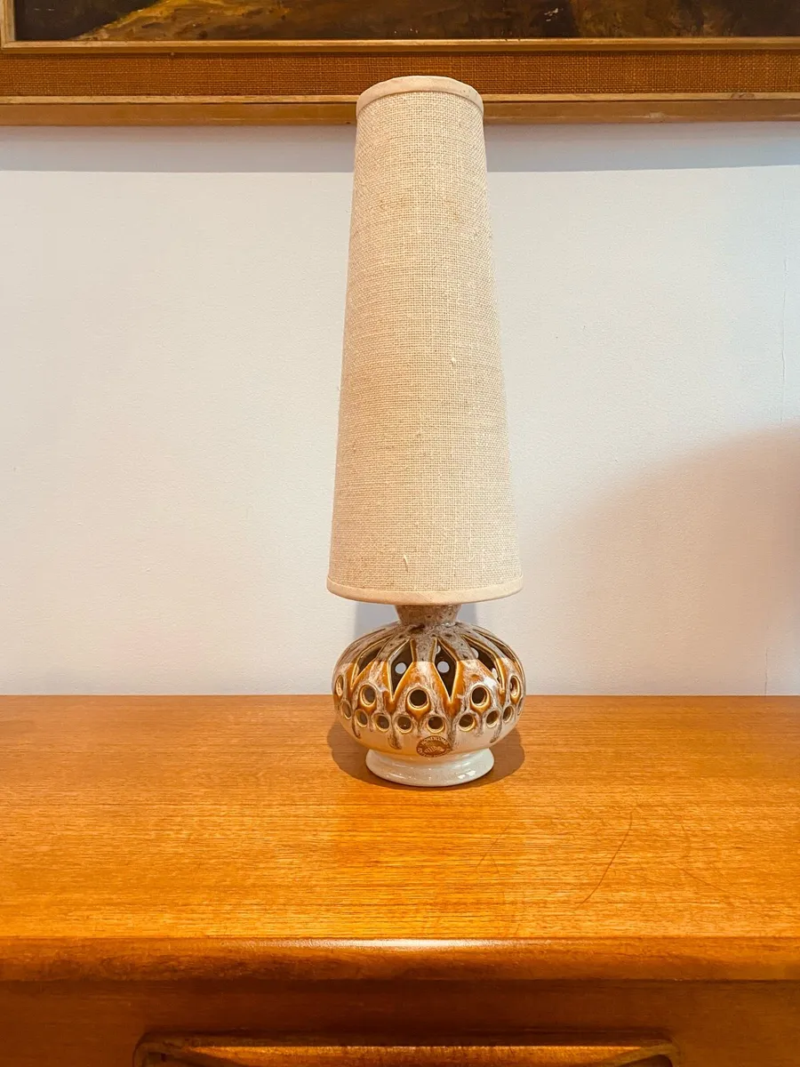 Mid Century Table Lamp - Image 4