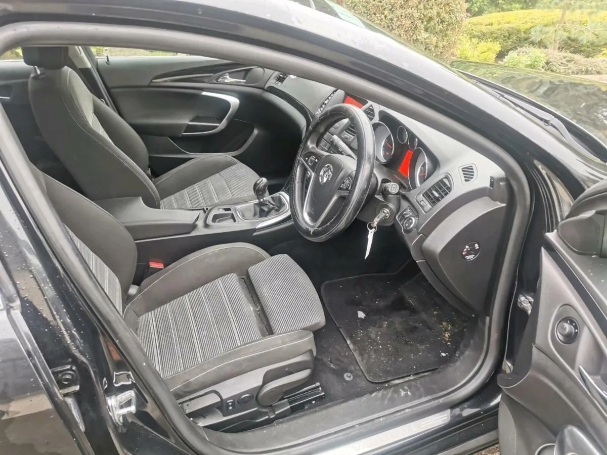 13 Opel Insignia SRI Nct July 2026 - Image 4