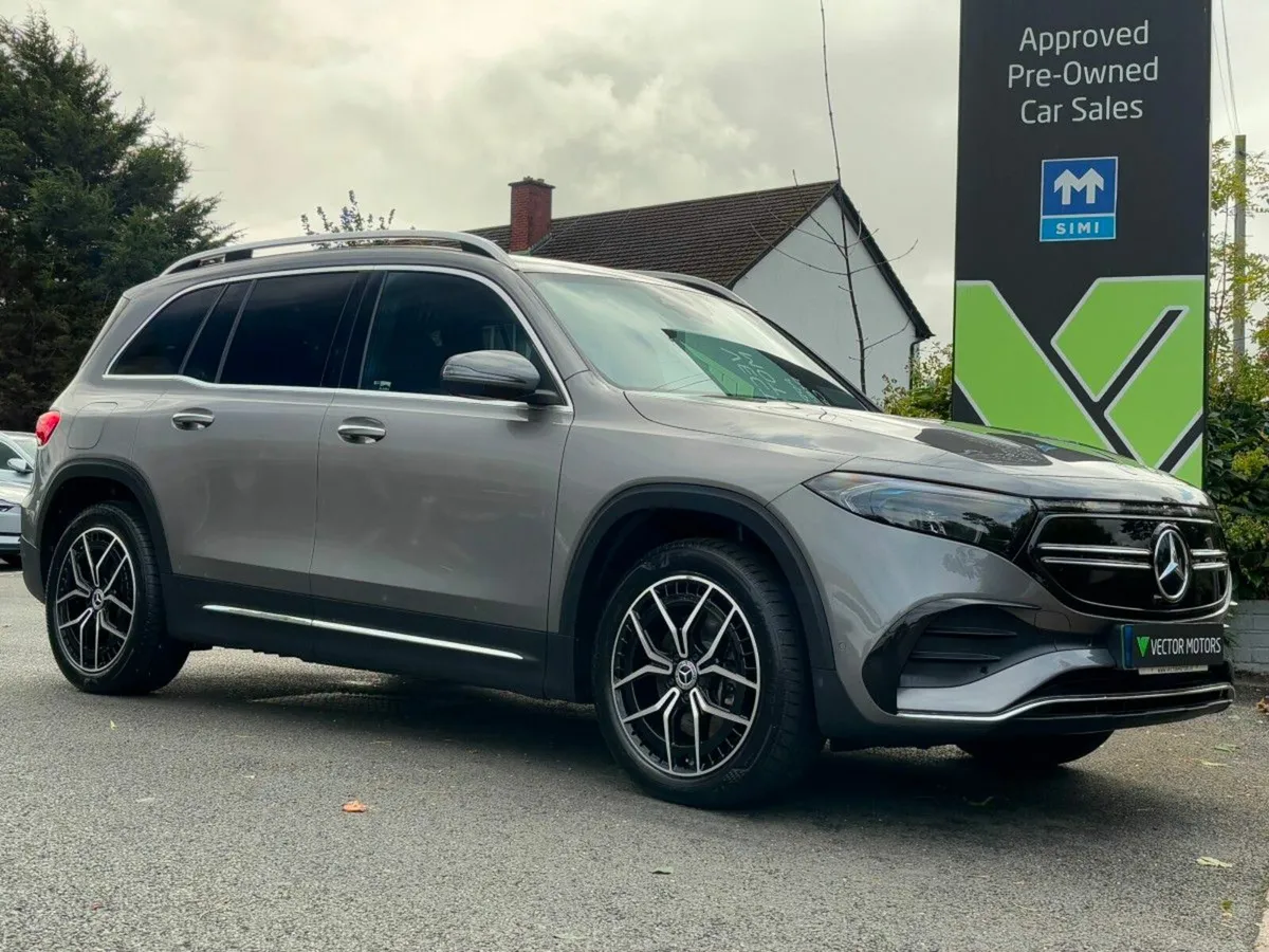 Mercedes-Benz EQB SUNROOF 300 AMG LINE PREMIUM 4MA - Image 1