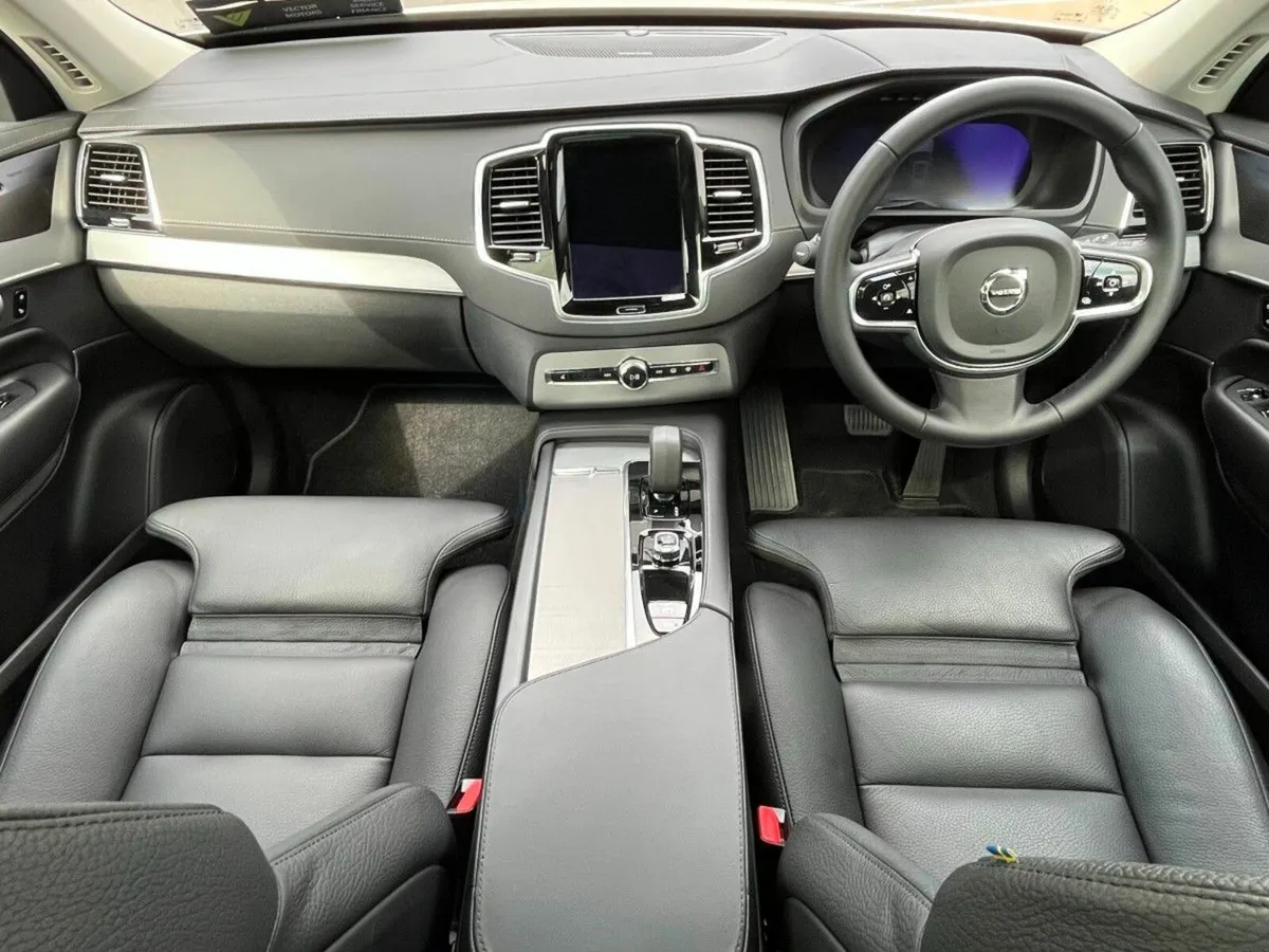Volvo XC90 T8 PLUS RECHARGE AWD AUTO PHEV - Image 2