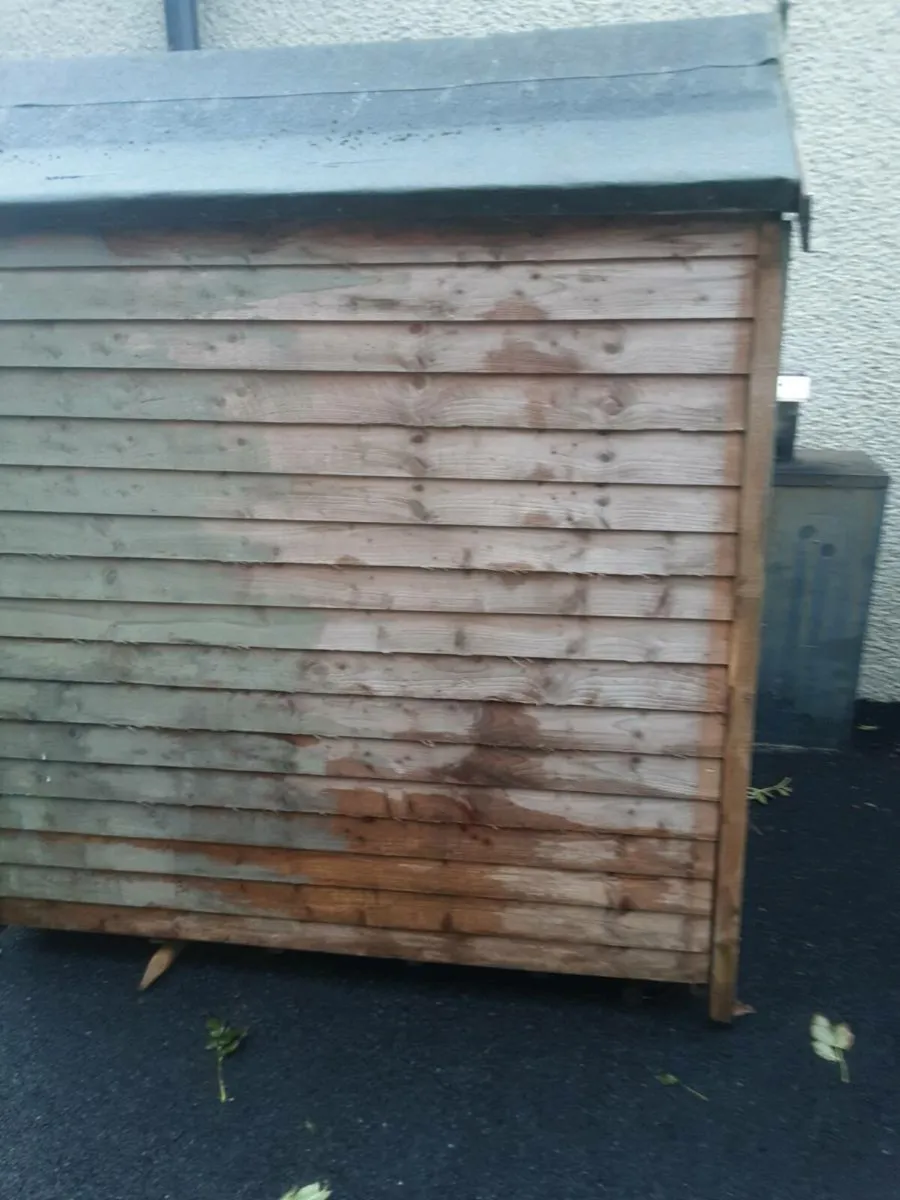 Timber shed - Image 1