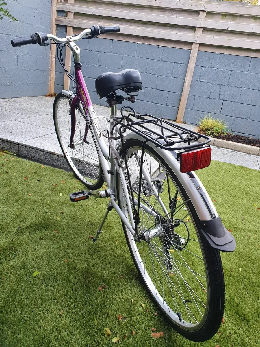 Ladies bike - Image 4