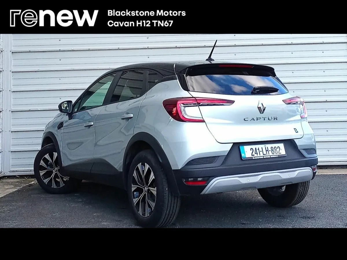 Renault Captur TCe 90 Evolution - Image 3