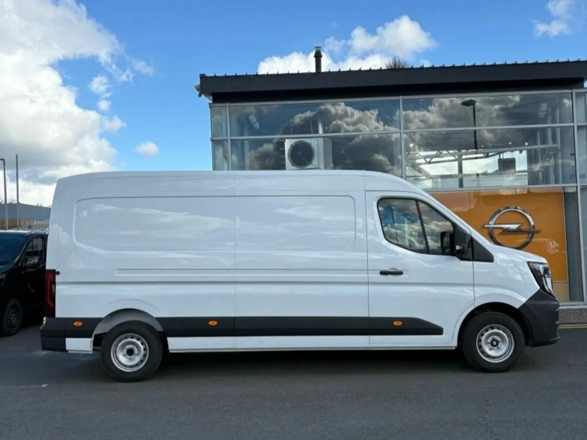 Renault Master - Image 3