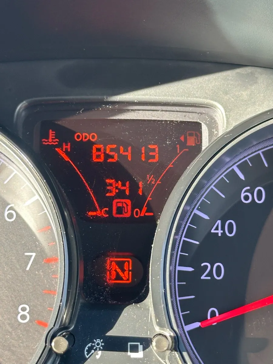 Nissan note 1.2 petrol automatic - Image 2