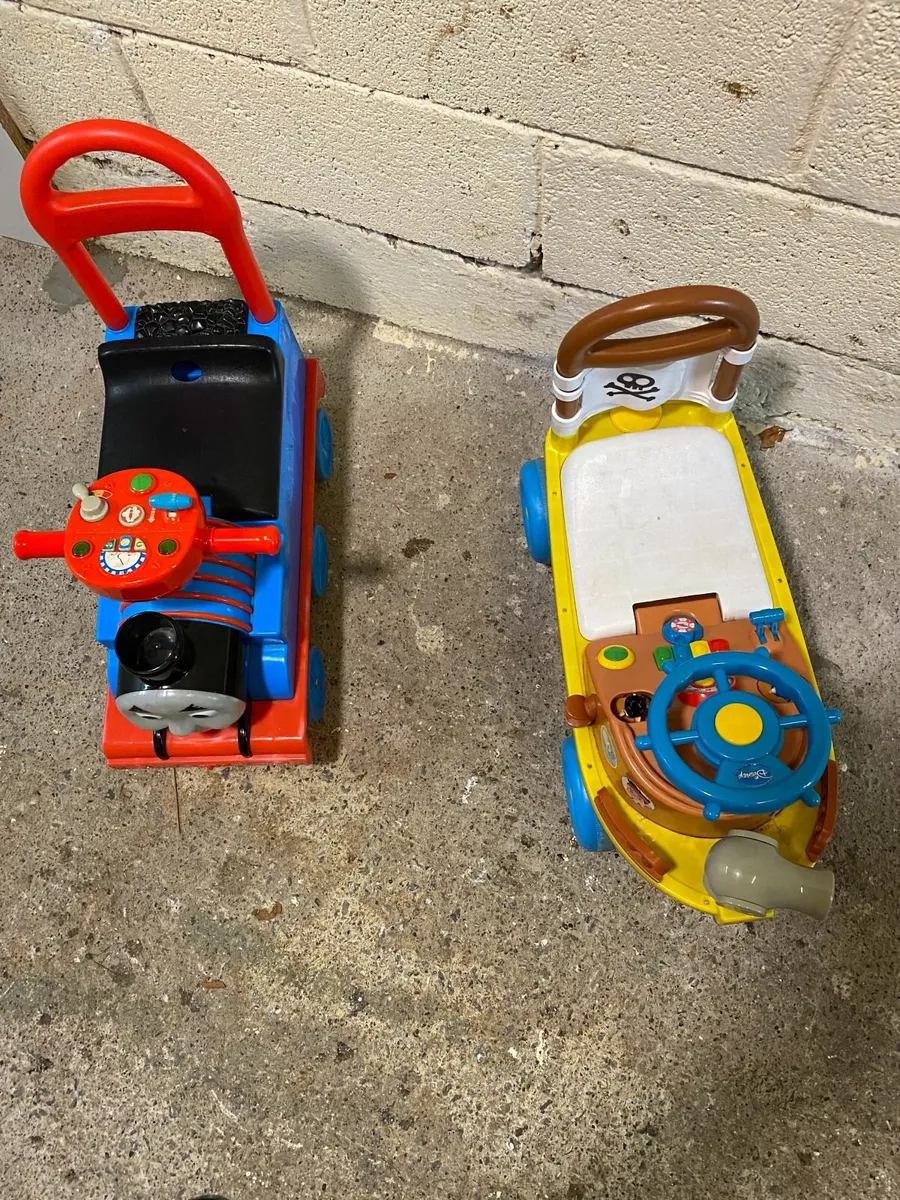 INFANT WALKER AID  // RIDE  ON - Image 2