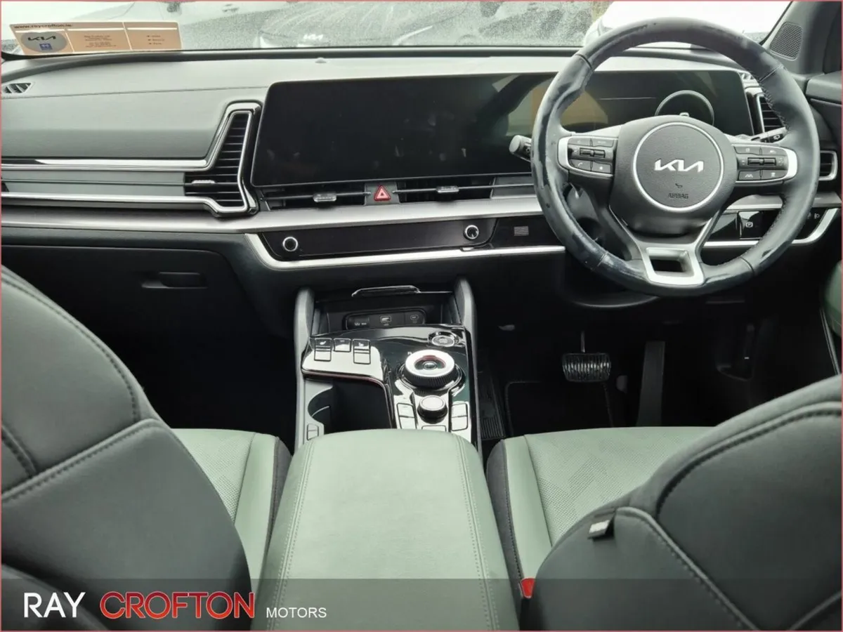 Kia Sportage Hybrid Anniversary Edition - Image 4
