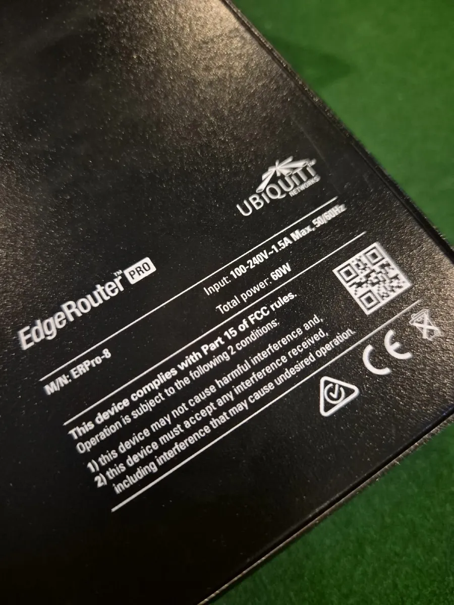 Ubiquiti Networks EdgeRouter ERPRO-8 wired router - Image 2