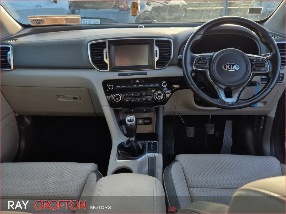 Kia Sportage 1.7 PLATINUM S - Image 4