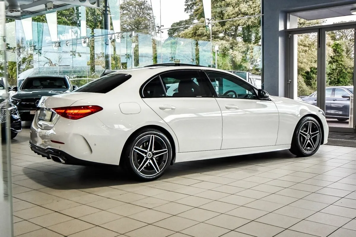 Mercedes-Benz C-Class C200d AMG Pan Roof Night Pac - Image 4