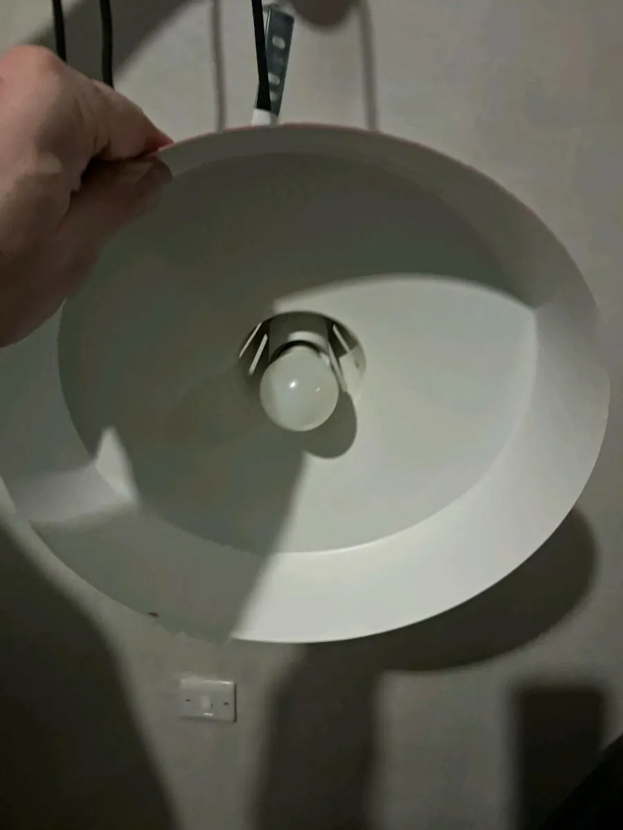 Light fitting kitchen table - Image 2