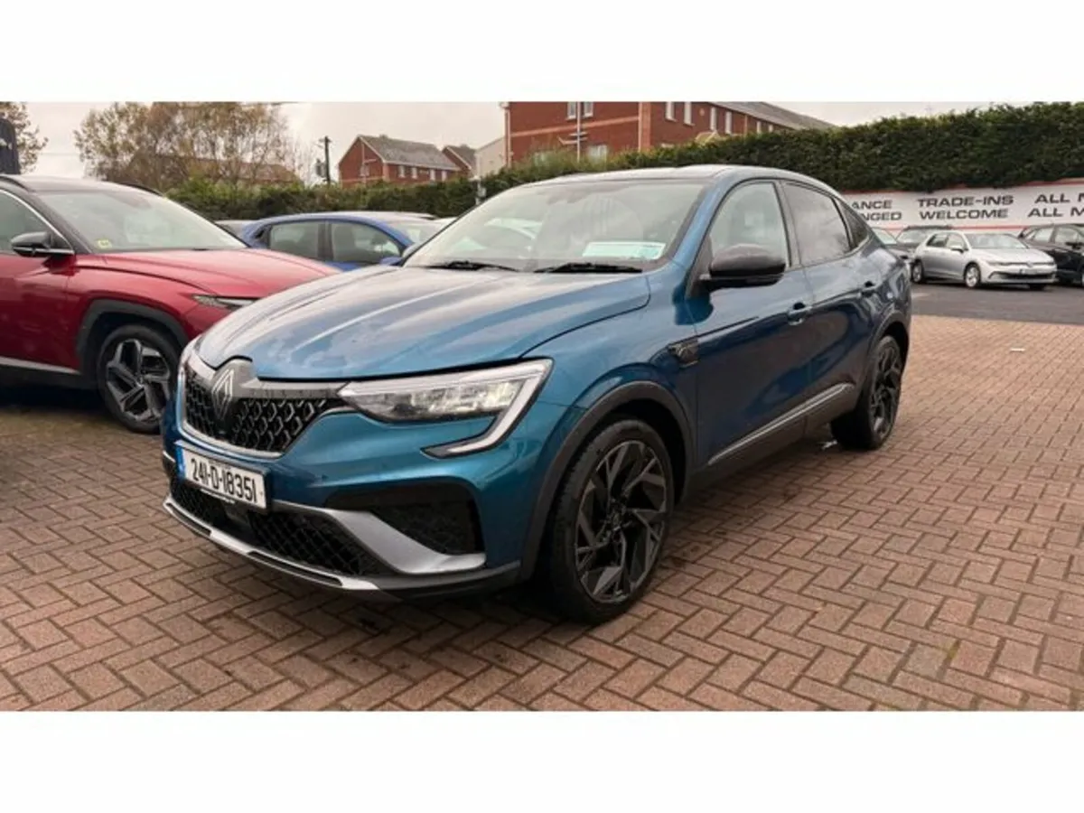 Renault Arkana Esprit Alpine E-tech Hybrid 14 - Image 2