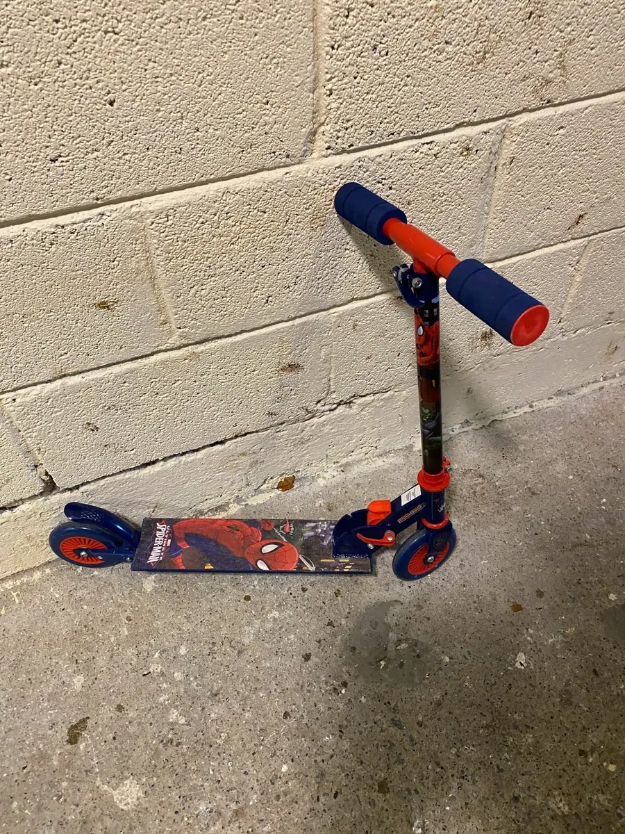 YOUNG  PERSON  SCOOTER - Image 1