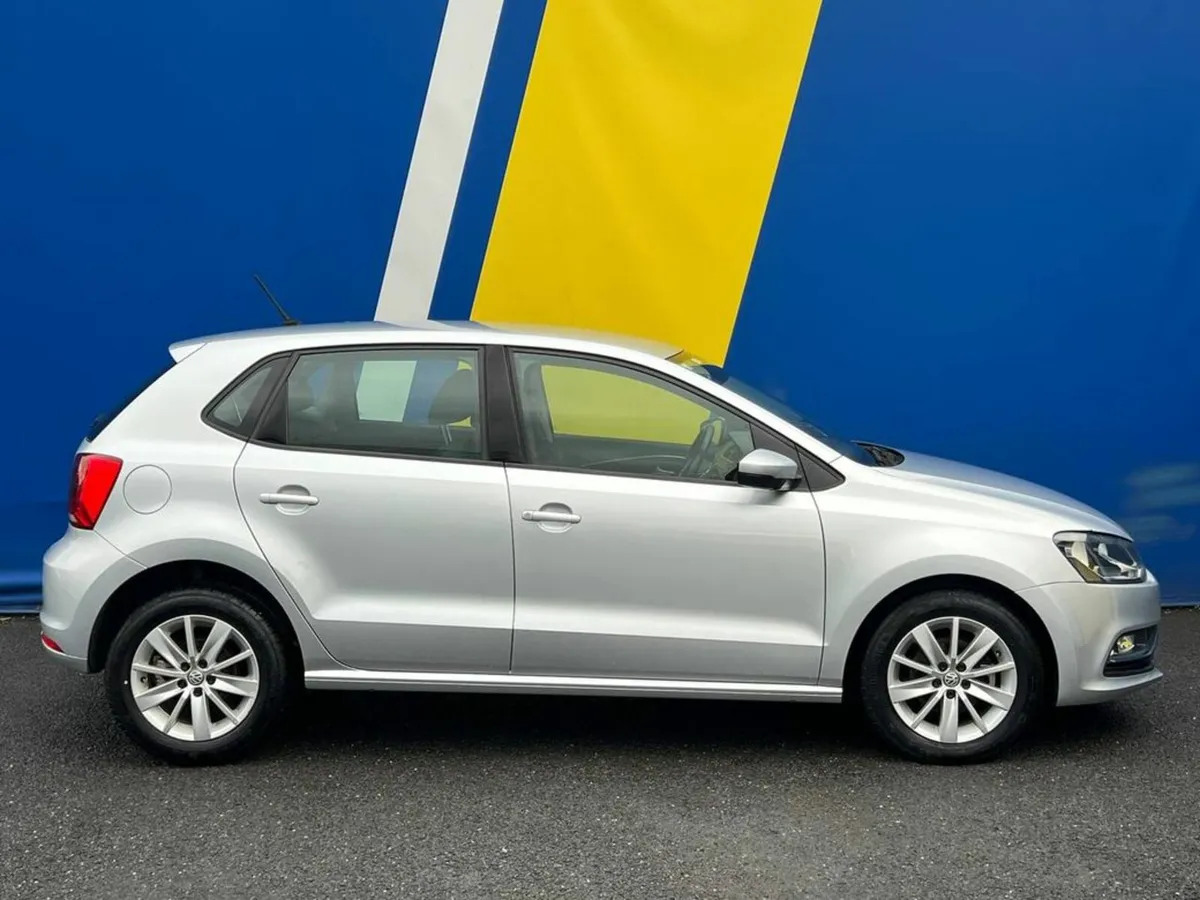 Volkswagen Polo COMFORTLINE 1.2 TSI AUTO // VERY L - Image 2