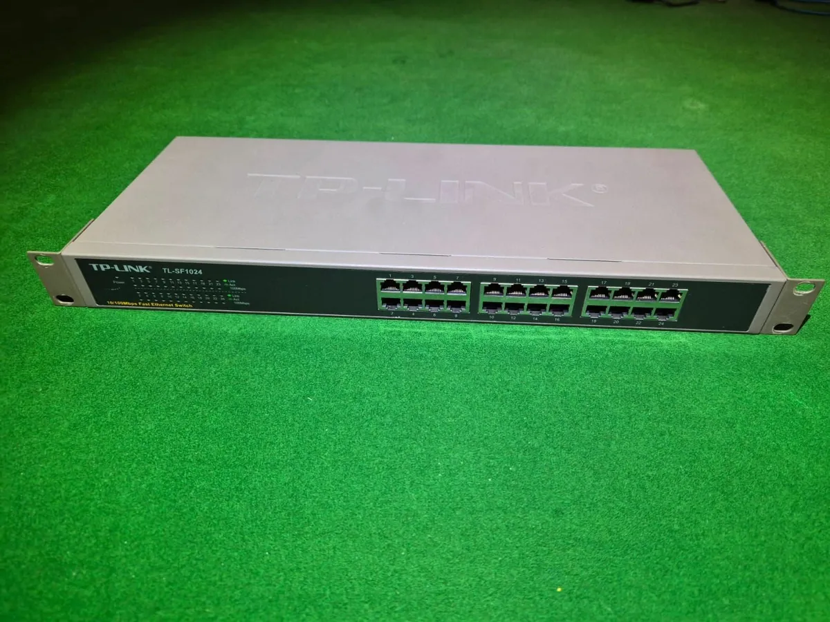 TP-Link TL-SF1024