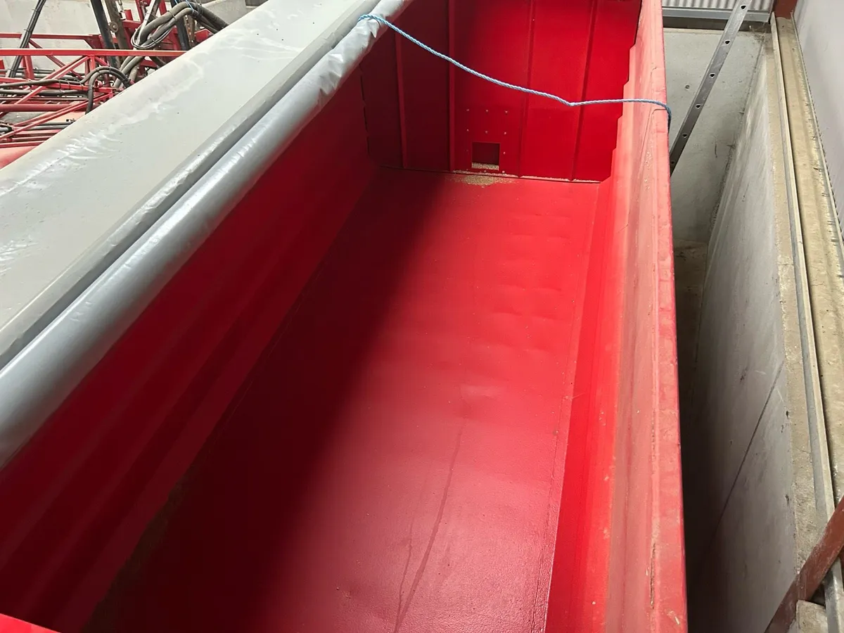 Redrock Grain Trailer - Image 3