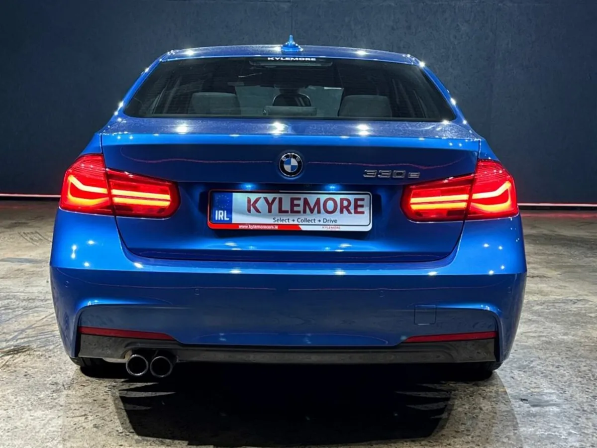 BMW 3-Series "M SPORT" 330E HYBRID AUTOMATIC 2.0L - Image 4