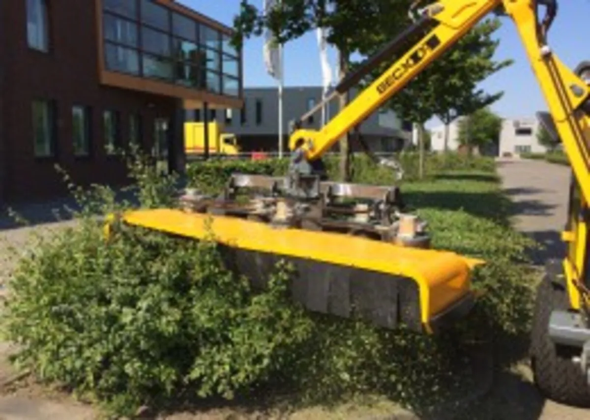 Becx HS75HRs Hedge Trimmer - Image 4