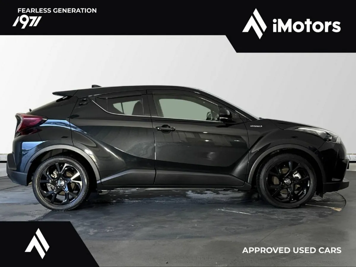 Toyota C-HR G-Black edition - Image 2