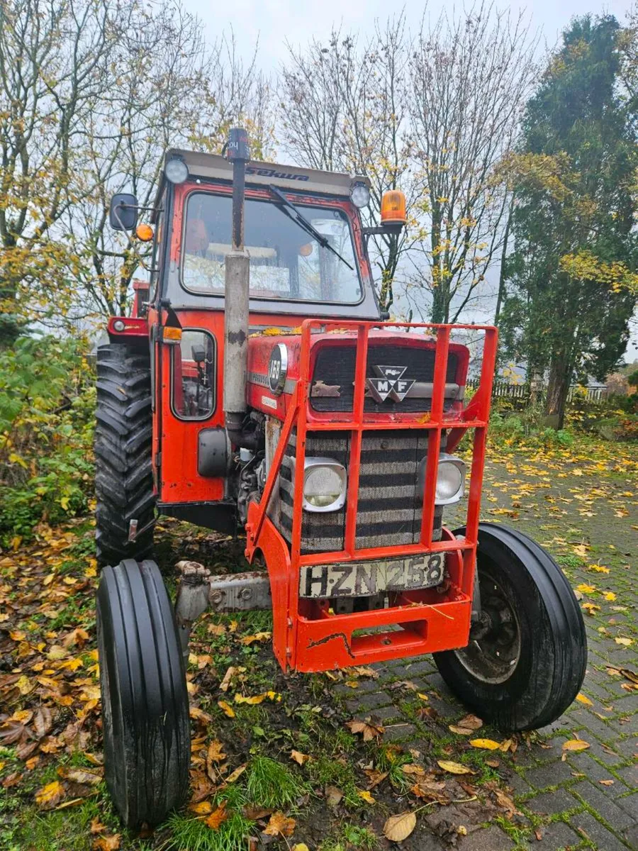 Massey 240 - Image 1