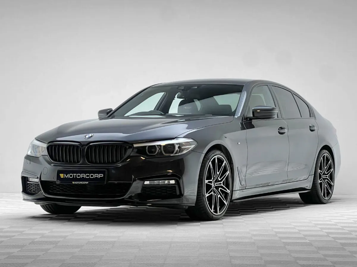 BMW 5-Series 520D M SPORT - Image 3