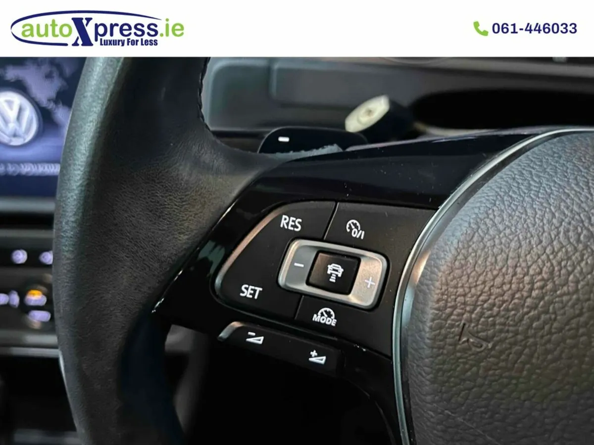 Volkswagen Golf TSI COMFORT LINE BLUEMOTION - Image 4