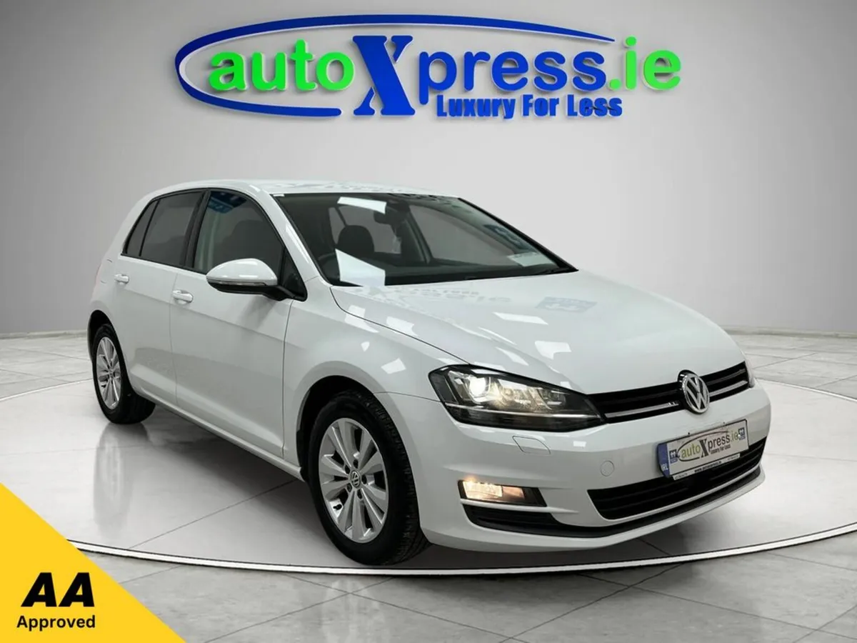 Volkswagen Golf 1.2 TSI Automatic, Reversing camer - Image 1