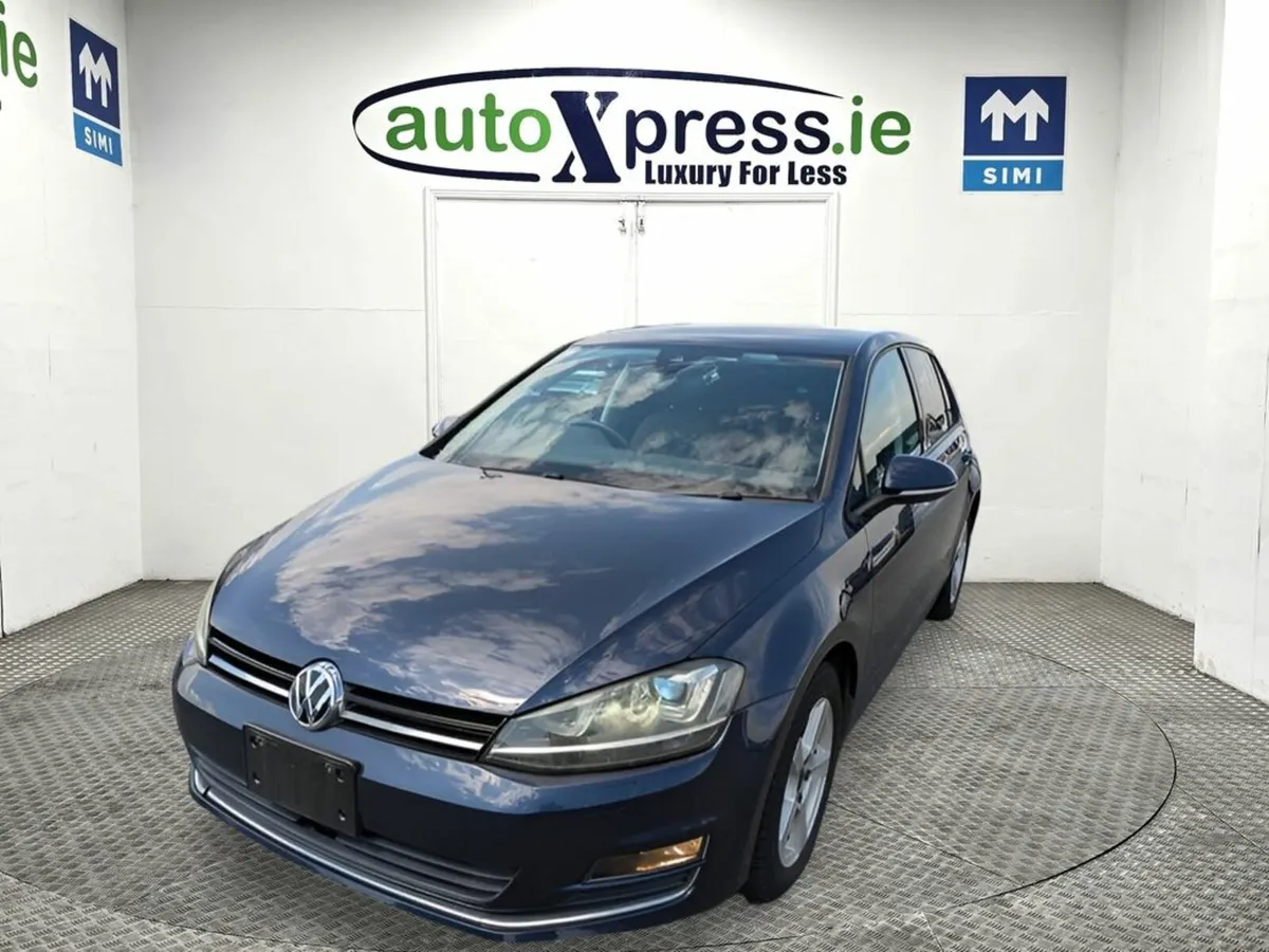 Volkswagen Golf 1.4 TSI High Line Automatic - Image 3